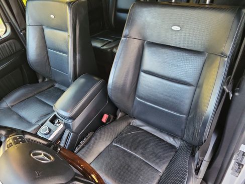 Used 2014 Mercedes-Benz G 550 image 11