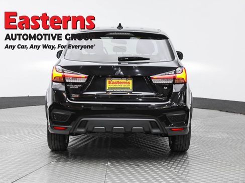 Used 2024 Mitsubishi Outlander Sport SE image 11