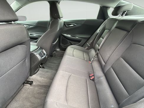 Used 2024 Chevrolet Malibu LT FWD image 16