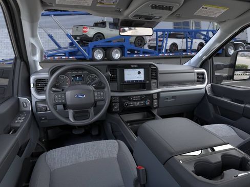 New 2026 Ford F250 XLT AWD/4WD image 9