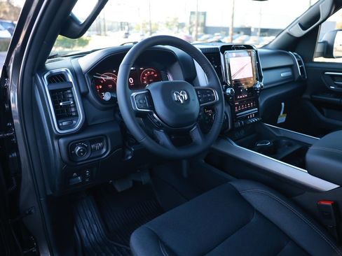 New 2026 RAM 1500 4x4 Crew Cab image 10