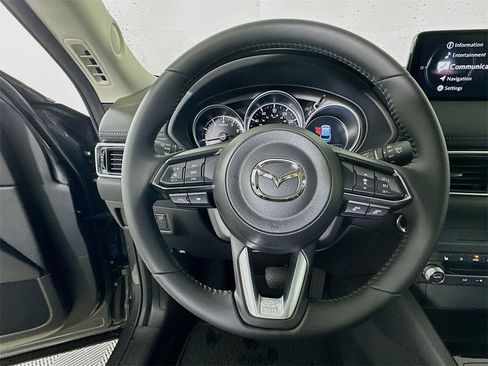 New 2025 MAZDA CX-5 AWD 2.5 S w/ Preferred Package image 18
