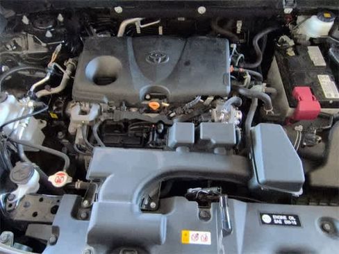 Used 2023 Toyota RAV4 LE image 15