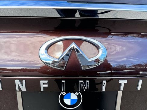 Used 2020 INFINITI QX50 Sensory image 9