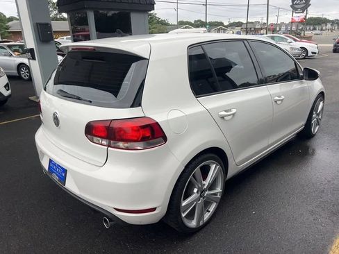 Used 2014 Volkswagen GTI Wolfsburg Edition image 14