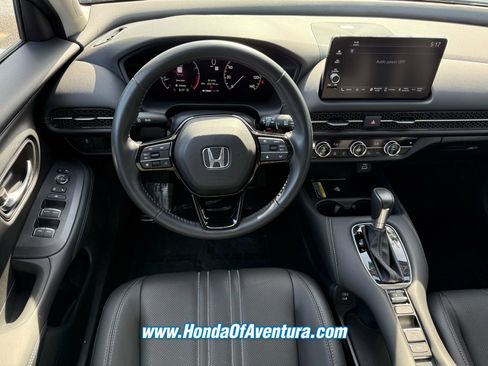 Certified 2025 Honda HR-V EX-L image 14