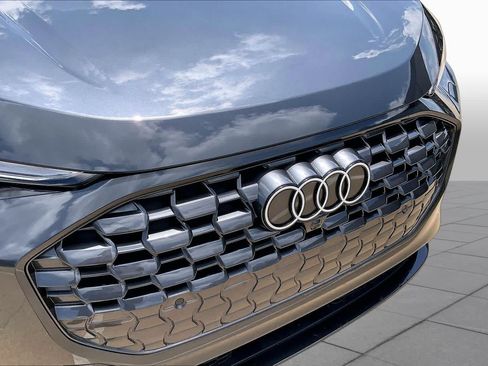 Used 2025 Audi Q5 Prestige AWD/4WD image 30