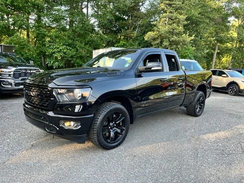 Used 2022 RAM 1500 Big Horn AWD/4WD image 2