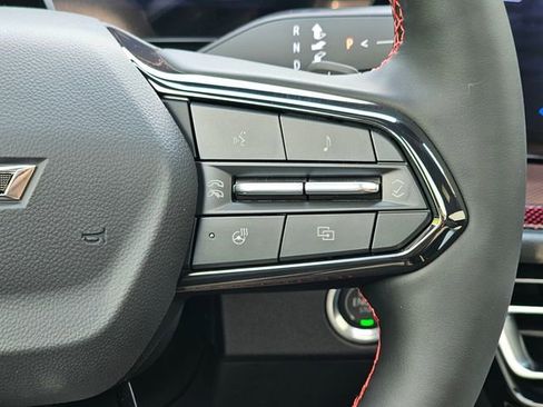 New 2025 Chevrolet Traverse RS w/ LPO, Floor Liner Package image 33