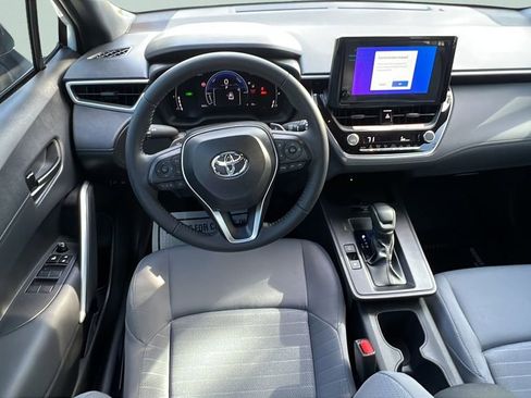 Used 2026 Toyota Corolla Cross AWD Hybrid image 12