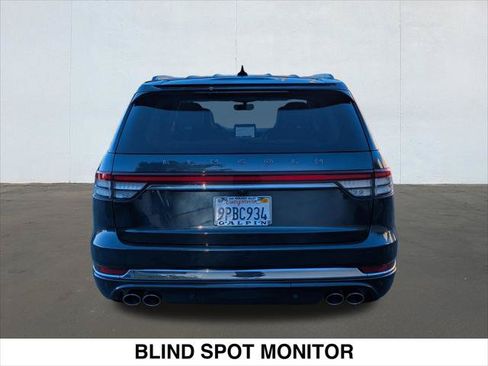 Used 2023 Lincoln Aviator Black Label w/ Class IV Trailer Tow Package AWD/4WD image 4
