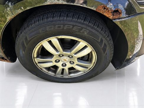 Used 2012 Chevrolet Sonic LS FWD image 29