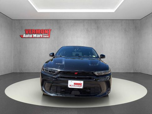 Used 2024 Dodge Hornet R/T w/ Tech Pack w/o Parking AWD/4WD image 2