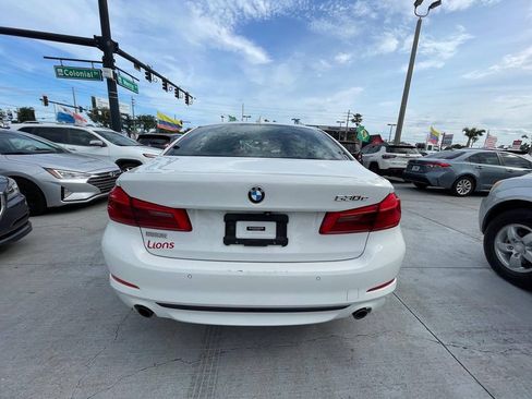 Used 2018 BMW 530e RWD image 4