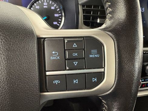 Used 2023 Ford Expedition Max XLT image 22