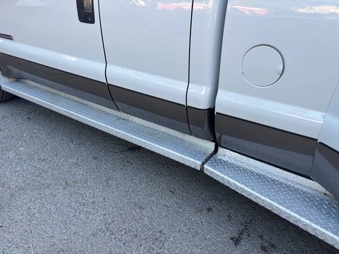 Used 2007 Ford F350 Lariat RWD image 30