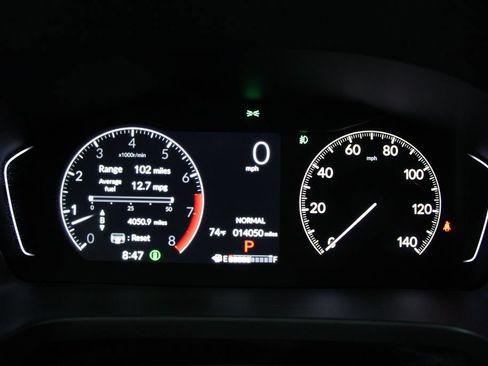 Used 2025 Honda Pilot Touring image 23