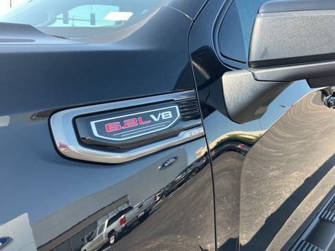 Used 2019 GMC Sierra 1500 AT4 w/ AT4 Preferred Package AWD/4WD image 38