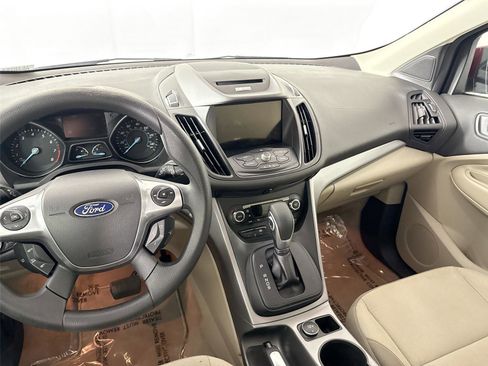 Used 2014 Ford Escape SE w/ Equipment Group 201A image 28