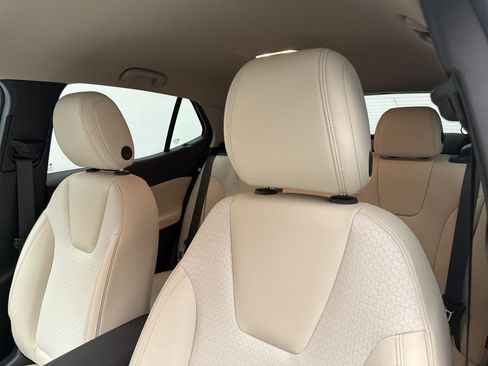 Used 2023 Buick Encore GX Preferred w/ Cold Weather Comfort Package FWD image 10