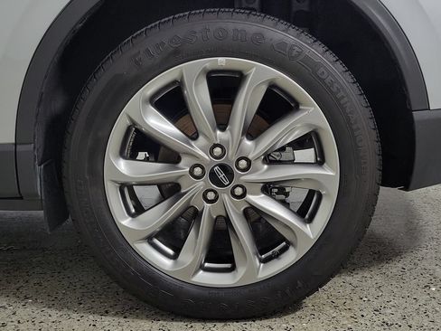 Certified 2020 Lincoln Corsair FWD w/ Premium Package image 8