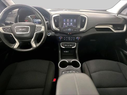 Used 2024 GMC Terrain SLE w/ Driver Convenience Package FWD image 15