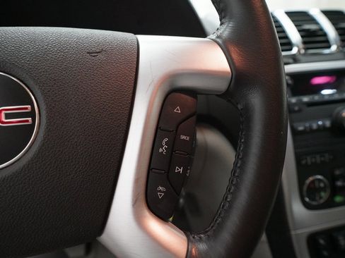 Used 2012 GMC Acadia SLT image 20