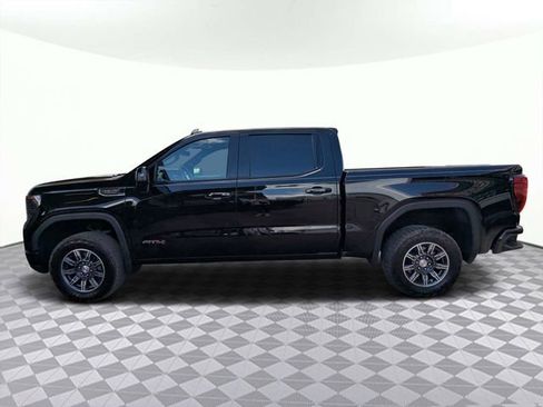 Used 2024 GMC Sierra 1500 AT4 image 7