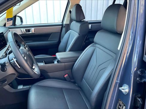 Certified 2026 Hyundai Santa Fe SEL image 7