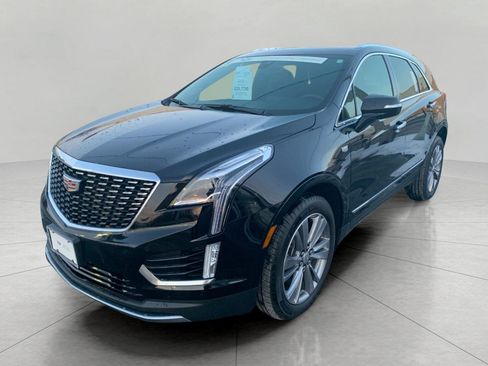 Certified 2025 Cadillac XT5 Premium Luxury image 12