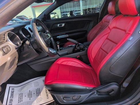 Used 2022 Ford Mustang GT w/ Equipment Group 301A RWD image 9