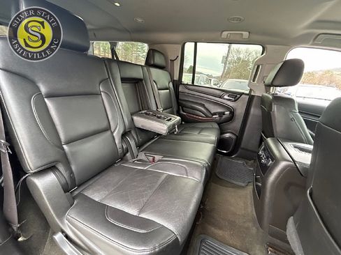 Used 2017 GMC Yukon XL SLT image 20