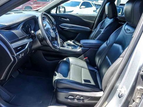 Used 2023 Cadillac XT4 Premium Luxury AWD/4WD image 10