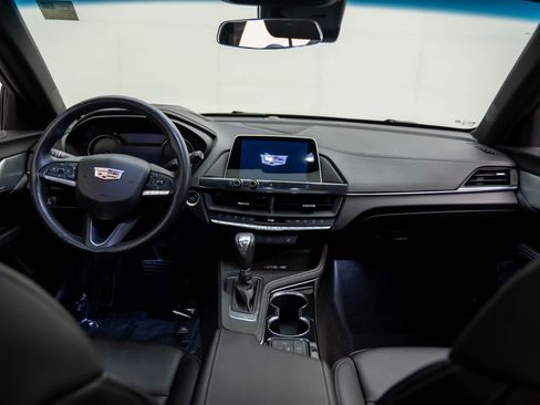 Certified 2021 Cadillac CT4 Luxury w/ Sun And Sound Package image 13