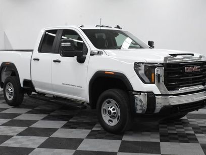 Used 2025 GMC Sierra 2500 Pro w/ Convenience Package
