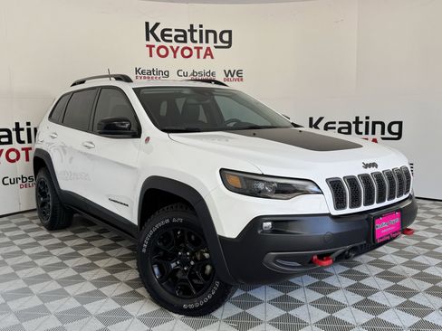Used 2022 Jeep Cherokee Trailhawk w/ Trailer Tow Group image 3