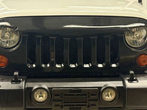 Used 2013 Jeep Wrangler Sport image 5