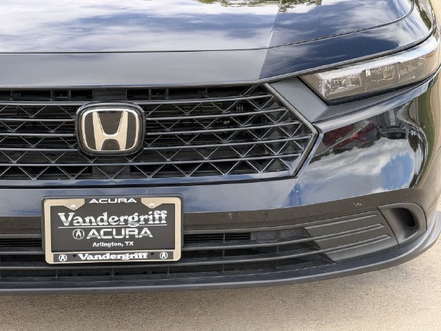 Used 2025 Honda Accord Sport image 8