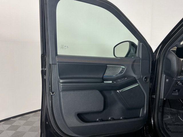 Certified 2025 Ford Expedition Tremor AWD/4WD image 13