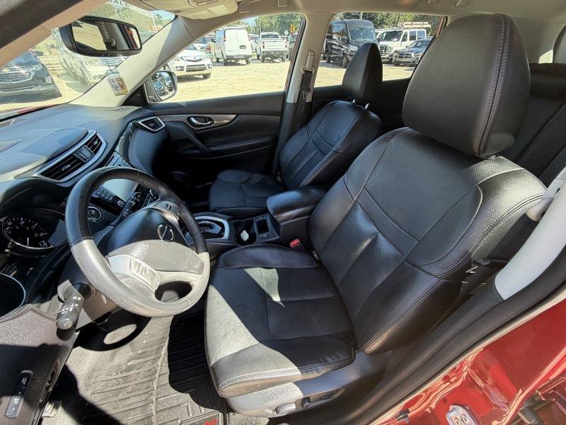 Used 2016 Nissan Rogue SL w/ SL Premium Package FWD image 17