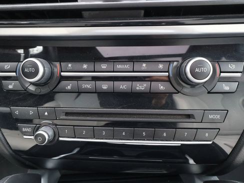 Used 2017 BMW X5 M image 35