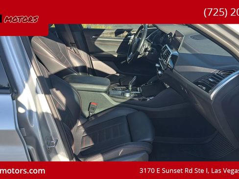 Used 2019 BMW X4 M40i w/ Premium Package image 12