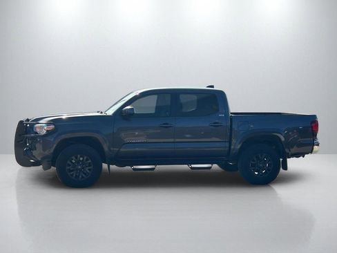 Used 2020 Toyota Tacoma SR5 image 8