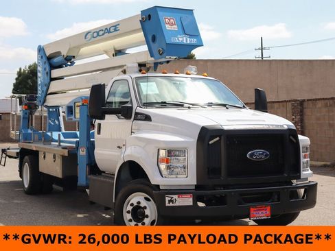 Used 2019 Ford F650 2WD Regular Cab Super Duty image 2