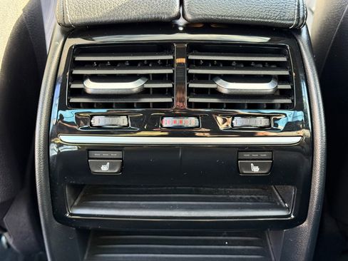 Used 2017 BMW 530i xDrive image 21