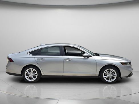 Used 2024 Honda Accord LX image 3