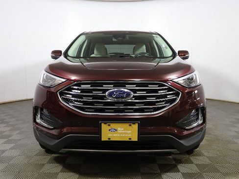 Certified 2024 Ford Edge Titanium image 3