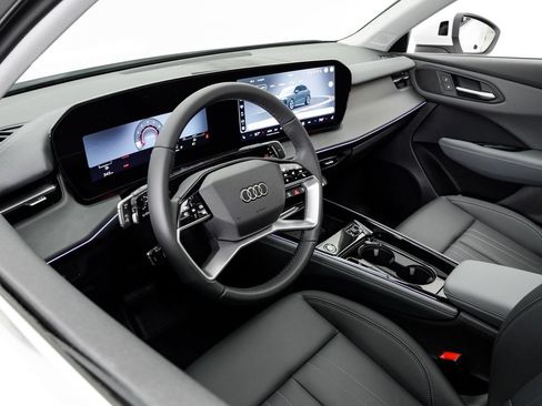 New 2026 Audi Q3 quattro 2.0T AWD/4WD image 11