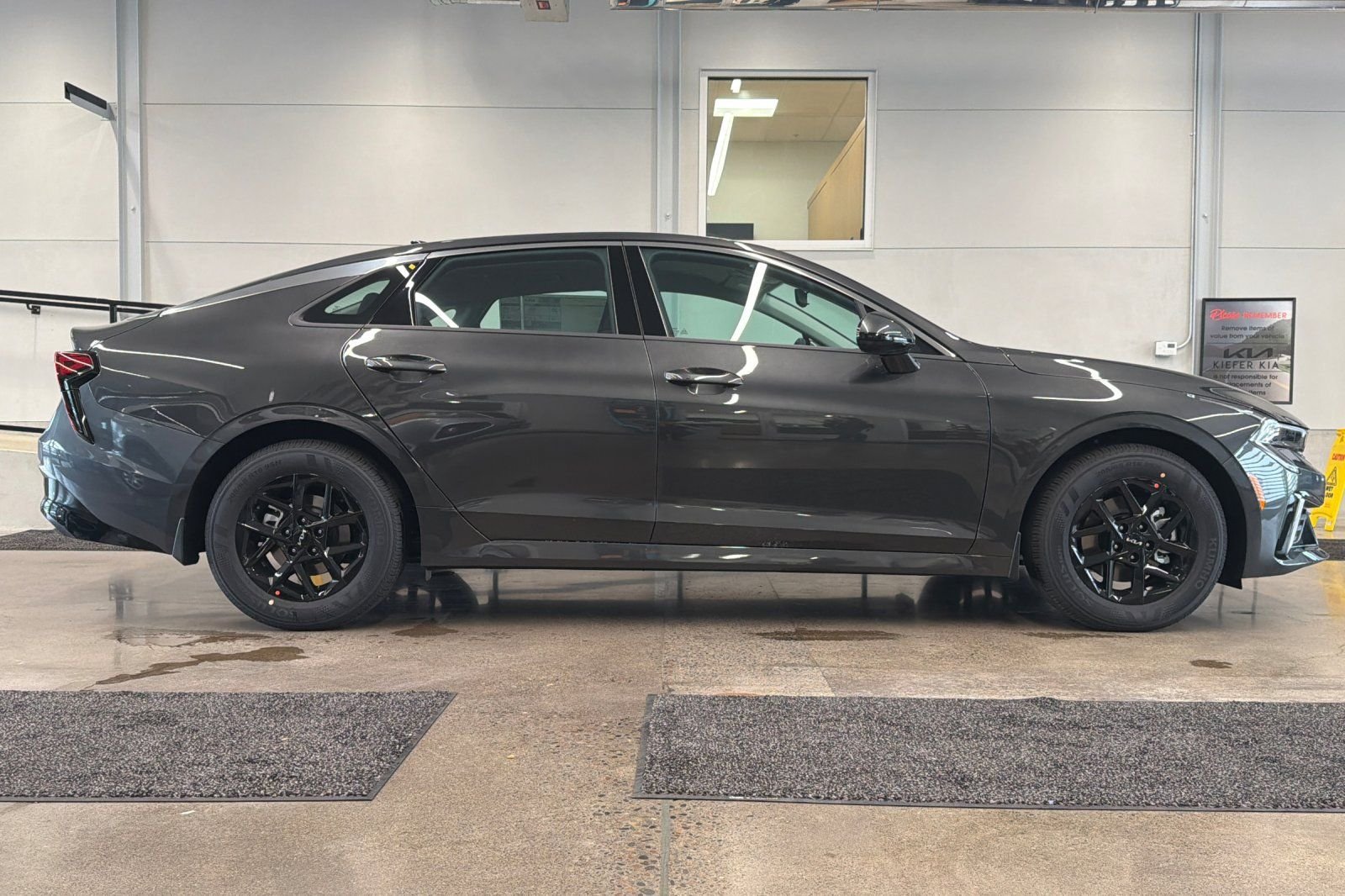 New 2026 Kia K5 LXS FWD image 2