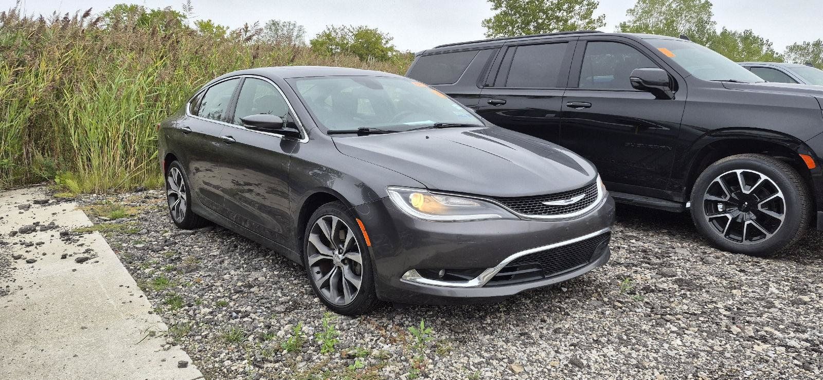 Used 2016 Chrysler 200 C w/ Sun & Sound Group FWD image 2